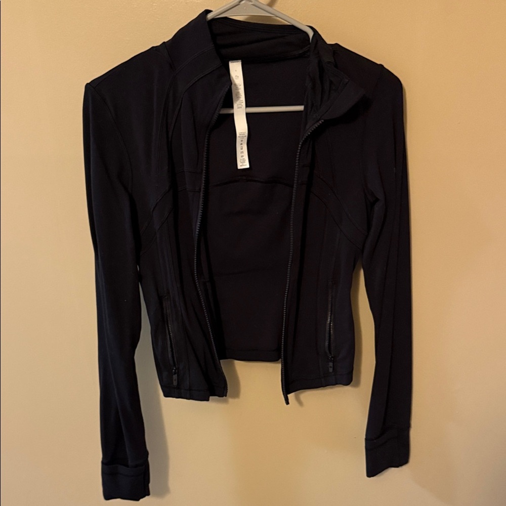 Lulu define jacket size 6